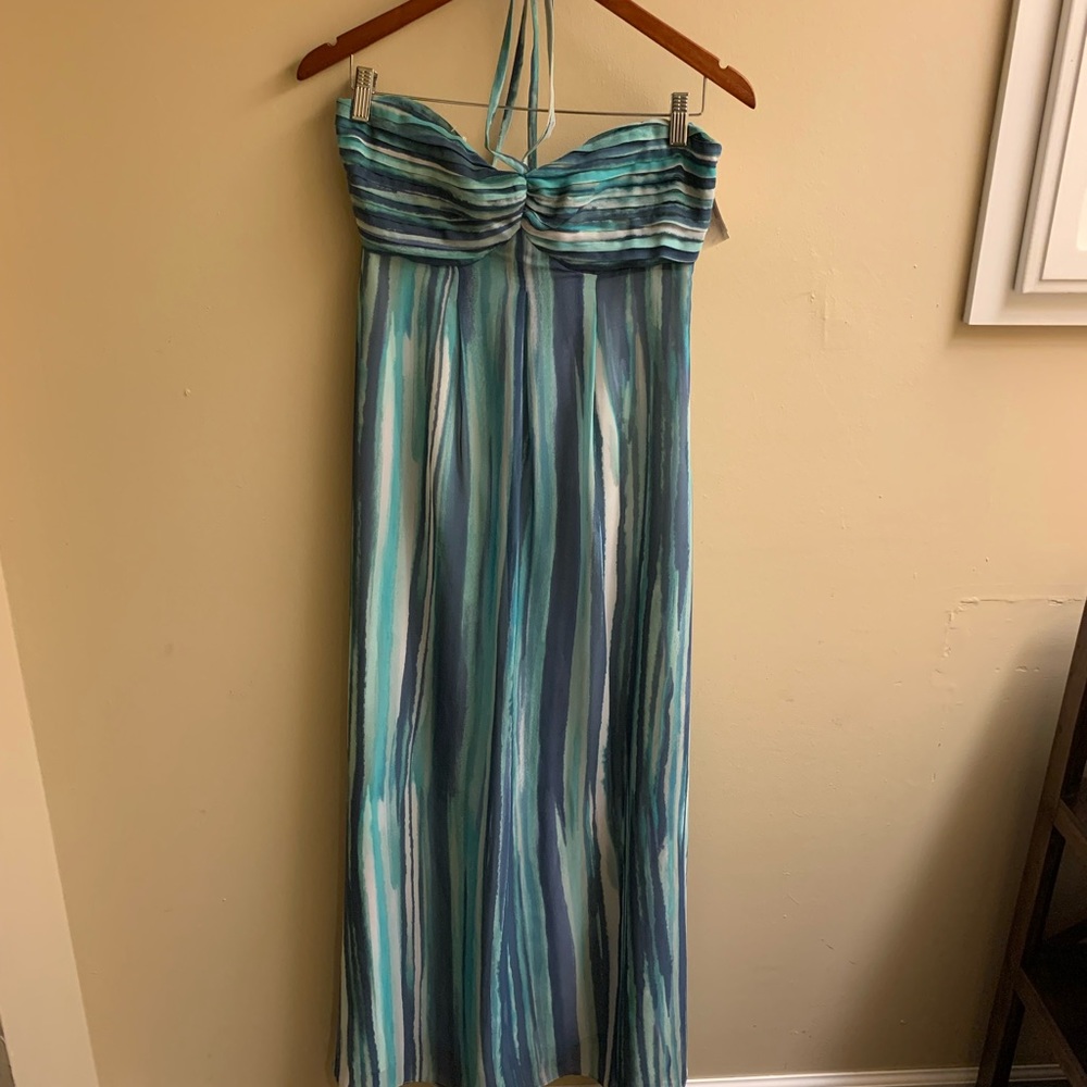 Lauren Conrad long blue maxi dress 6 - NWT (missing unnecessary interior hook)
